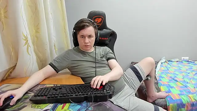 Show modela iliaskrislove na web-kameri