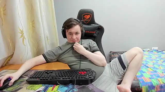 Show modela iliaskrislove na web-kameri