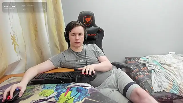 Вебкам-шоу iliaskrislove