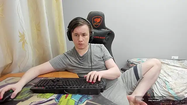 iliaskrislove Pertunjukan Webcam