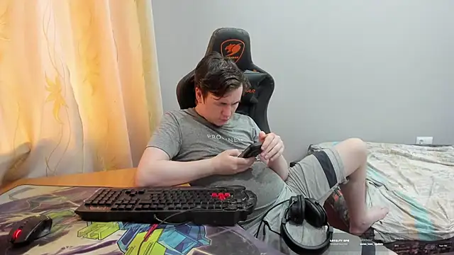 Webkamerová show iliaskrislove