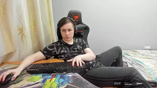 Вебкам-шоу iliaskrislove