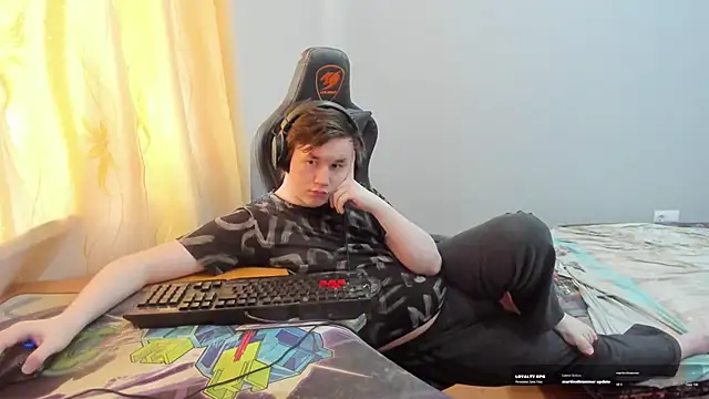 عرض كام iliaskrislove