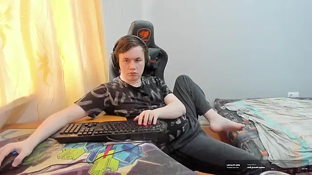 iliaskrislove Webcam Show