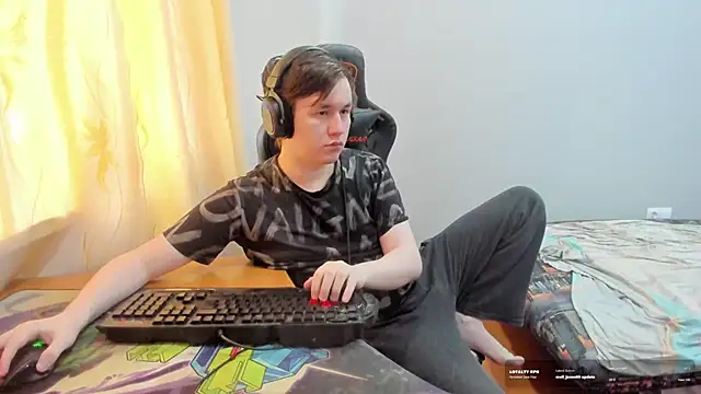 Show modela iliaskrislove na web-kameri