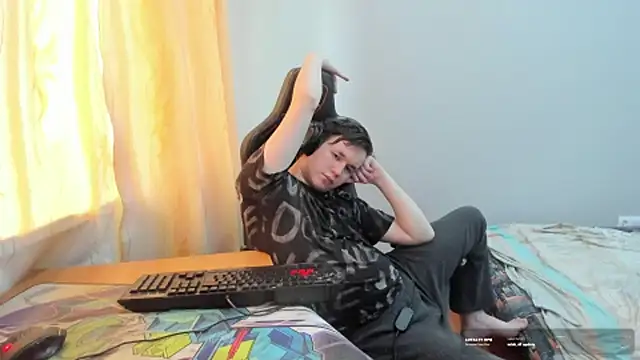 iliaskrislove – webcam-show