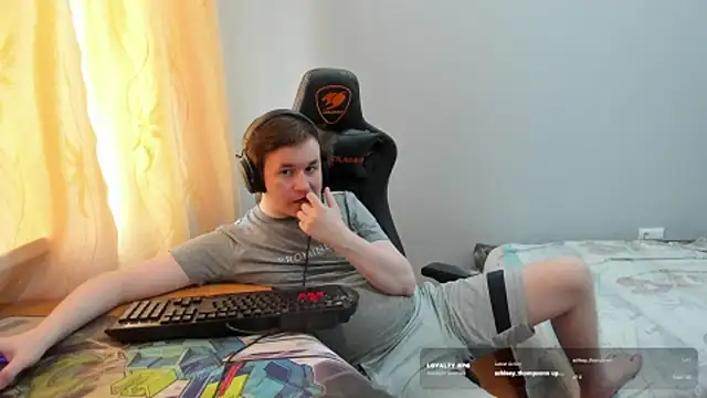 Вебкам-шоу iliaskrislove