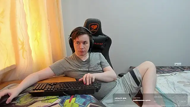 Show modela iliaskrislove na web-kameri