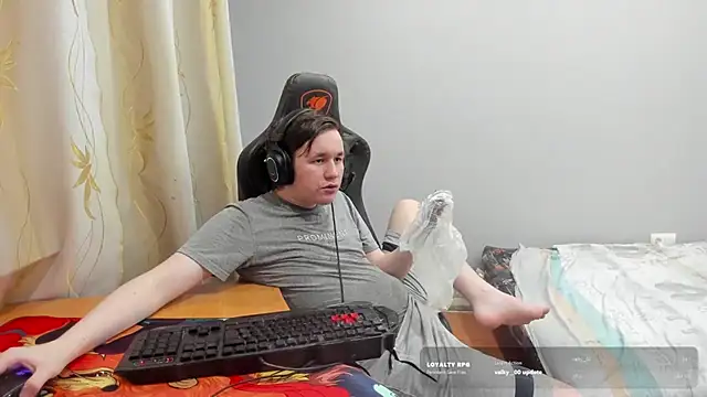 Вебкам-шоу iliaskrislove