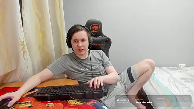 iliaskrislove's Live XXX Chat