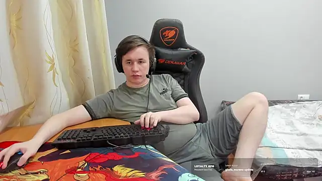 Вебкам-шоу iliaskrislove