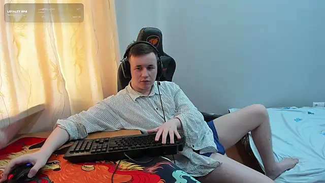 Show modela iliaskrislove na web-kameri