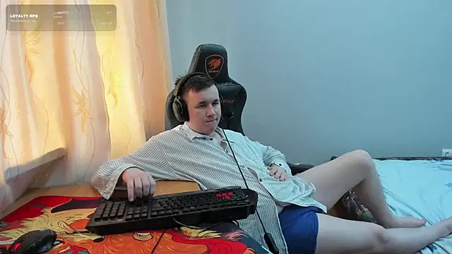 Show modela iliaskrislove na web-kameri