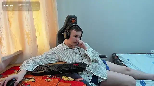 iliaskrislove Шоу с уебкамера