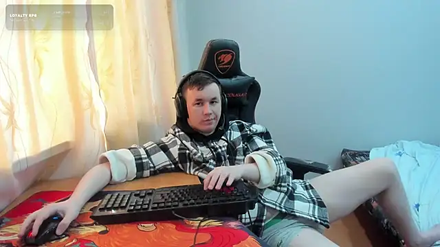 Вебкам-шоу iliaskrislove