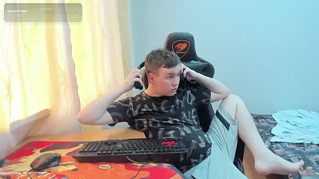 iliaskrislove Pertunjukan Webcam