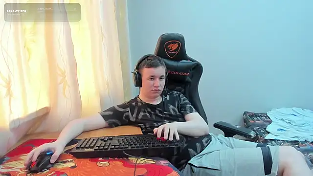 Show modela iliaskrislove na web-kameri