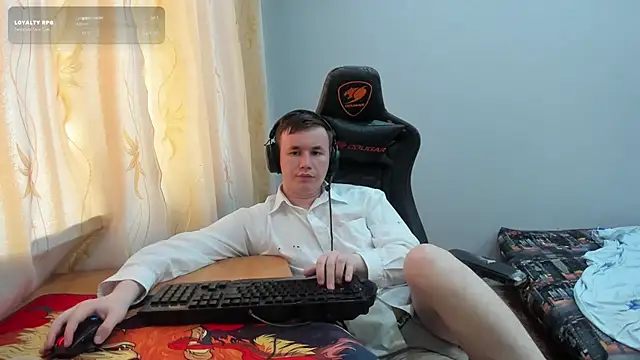 Show de iliaskrislove na webcam