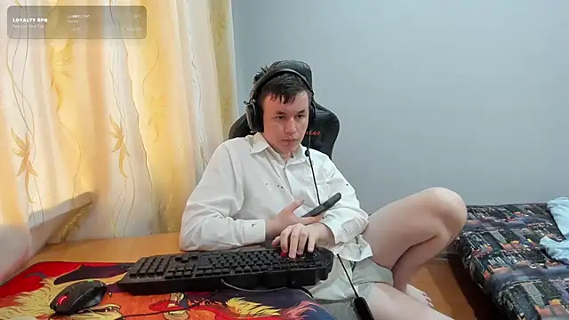iliaskrislove Шоу с уебкамера