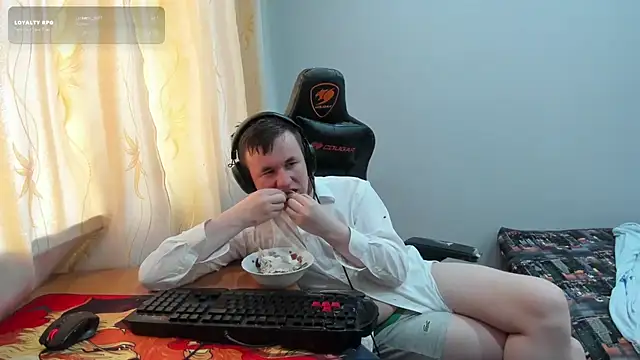 iliaskrislove Webcamshow