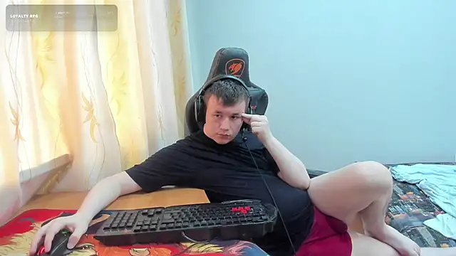 Show modela iliaskrislove na web-kameri