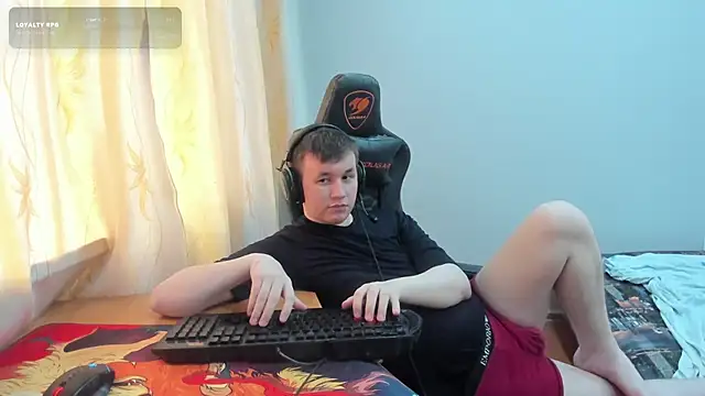 iliaskrislove 网络视讯表演