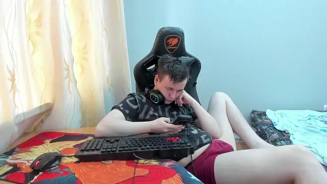 Вебкам-шоу iliaskrislove
