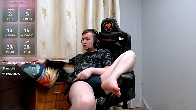 Show modela iliaskrislove na web-kameri