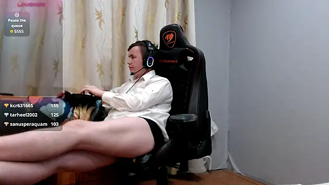 Show modela iliaskrislove na web-kameri