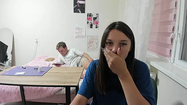 MashkaRay webcam show