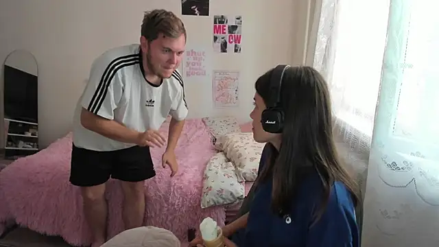 MashkaRay Pertunjukan Webcam