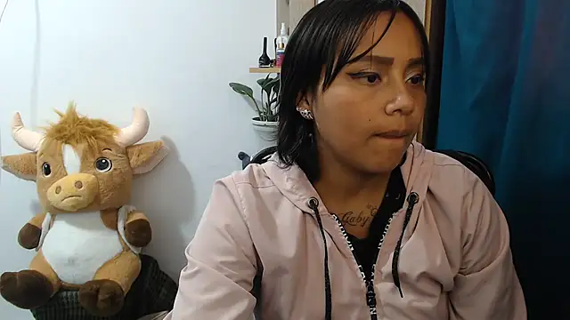 SWEETT_CORYn Webbikameraesitys