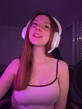 katyydel6 Adlı Modelin Canlı XXX Sohbeti