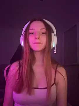 XXX chat uživo modela katyydel6