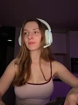 katyydel6 Adlı Modelin Canlı XXX Sohbeti
