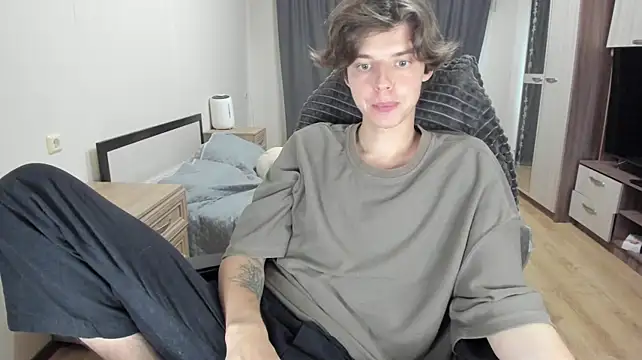 Liam_sexy1のウェブカメラショー