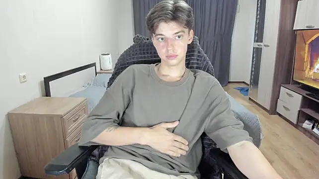 Liam_sexy1's Webcam Show