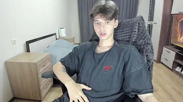 Liam_sexy1のウェブカメラショー