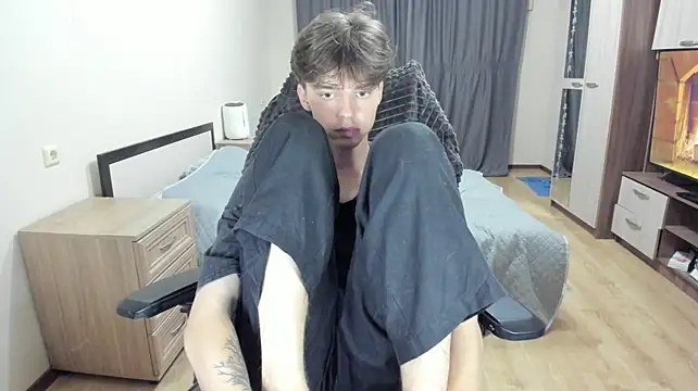 Liam_sexy1のウェブカメラショー