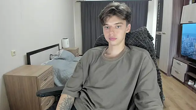 Liam_sexy1のウェブカメラショー
