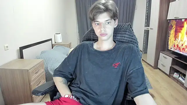 Liam_sexy1's Webcam Show