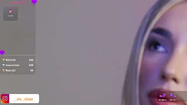 ArianaArianna live-chat rom