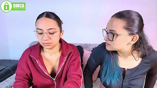 Jules_n_Gia Webcam show