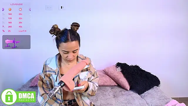 Jules_n_Gia Webcam-Show