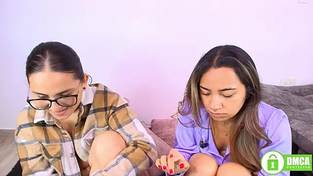 Jules_n_Gia Adlı Modelin Web Kamerası Şovu