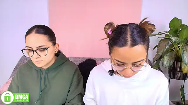 Jules_n_Gia 웹캠 쇼