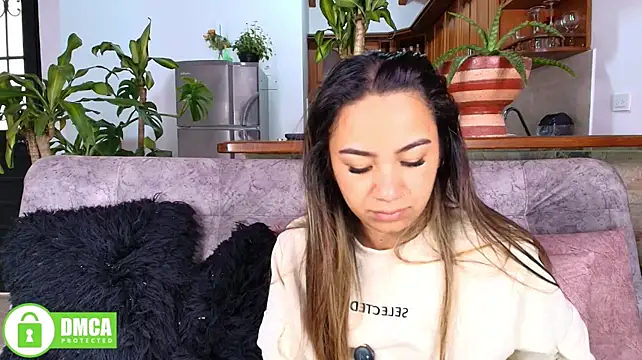 Jules_n_Gia's Webcam Show