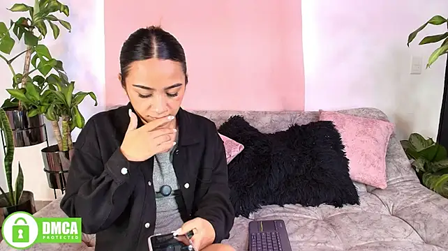 Jules_n_Gia – webcam-show