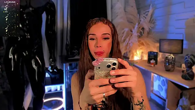 CALLME_SPACE webcam show