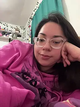 Živá chatovací místnost indiegirl666